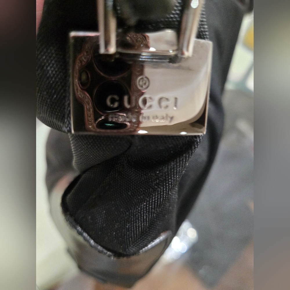GUCCI Black Shoulder Bag - Picture 6 of 14